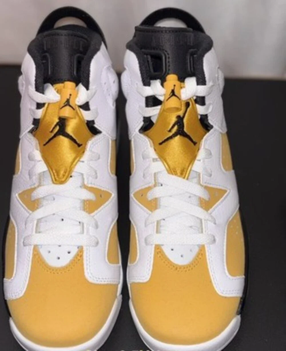 Jordan Air Jordan 6 Unisex Kids White/Gold/Black High Top Leather, 6.5Y